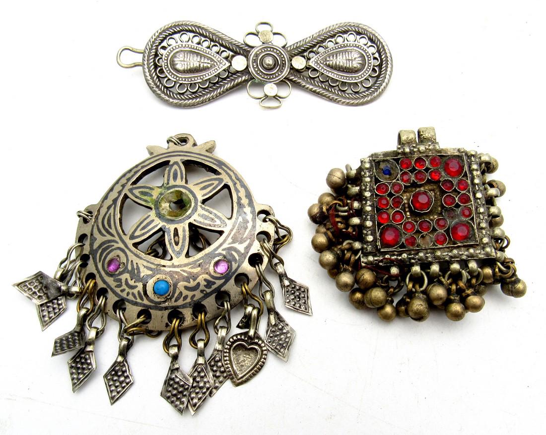 Yemeni tribal Pendants Group (1 of 2)