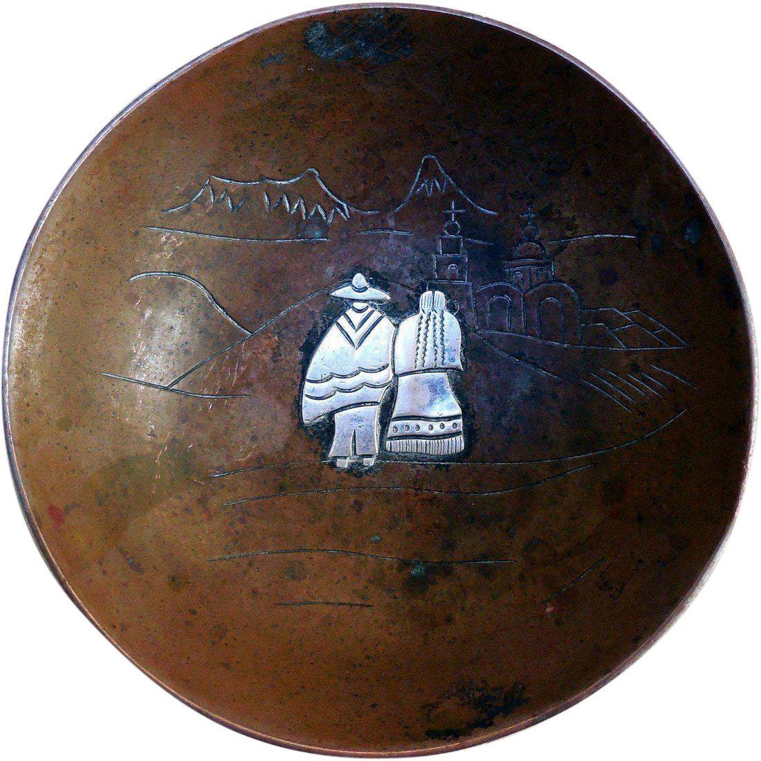 Vintage Taxco Mexican Mixed Metal Bowl: Title: Mixed Metal Bowl, Mexico Maker: Ana Maria Nunez de Brilanti Origin: Taxco, Mexico Date/Period: Early to mid-20th Century Materials: Copper, Sterling Silver Size: 3 1/2 Inches wide, 1 Inch deep 