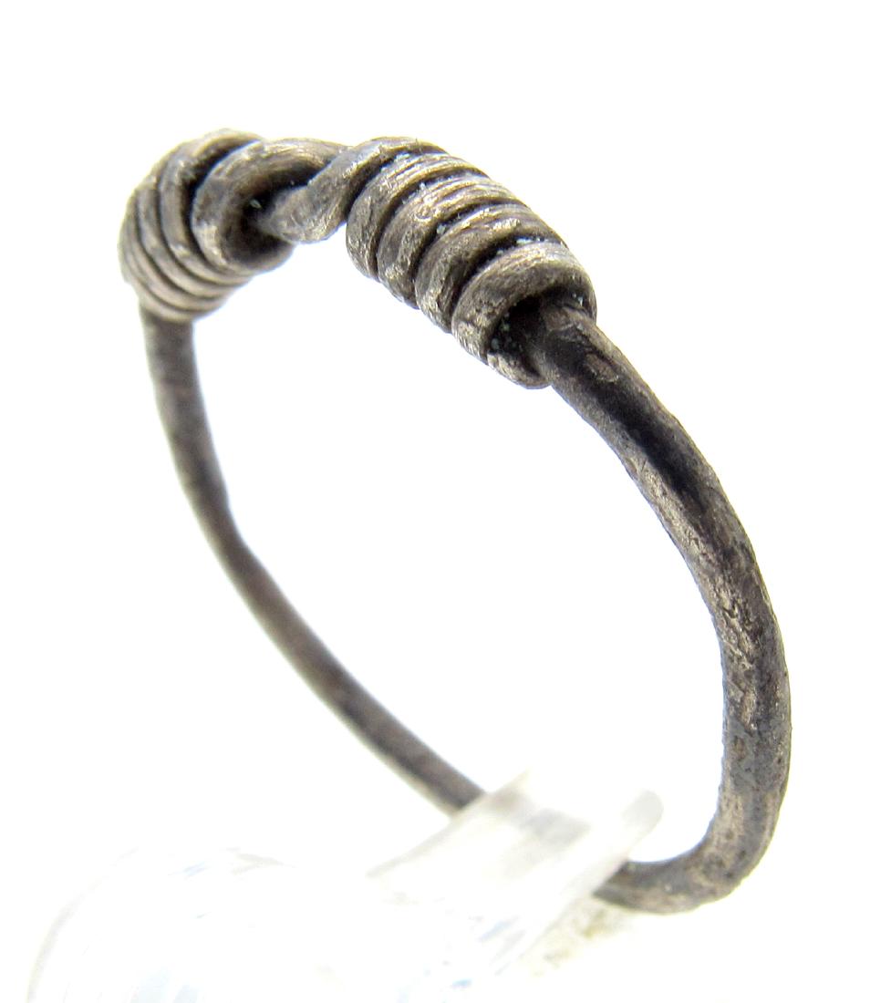 Medieval Viking Silver Ring with Knot Bezel (1 of 3)