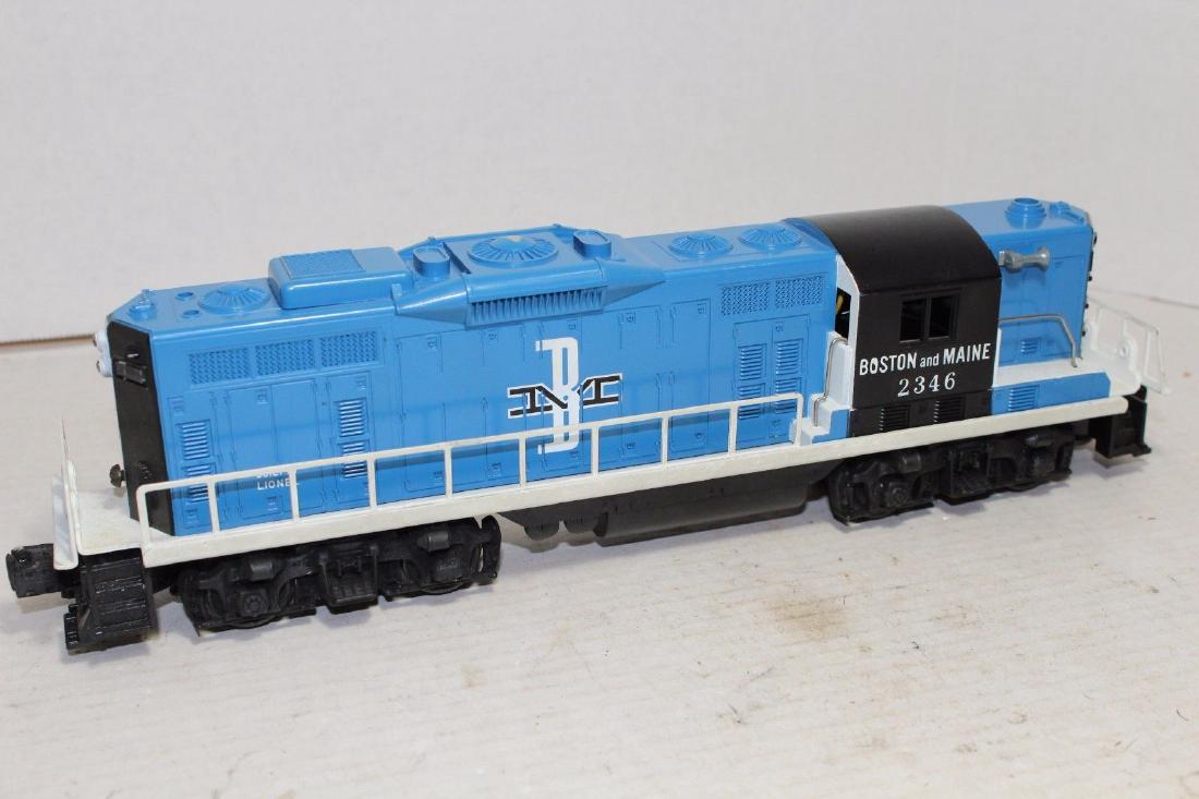 Lionel Postwar 2346 B&M Boston & Maine Diesel GP9 MINT (1 of 10)