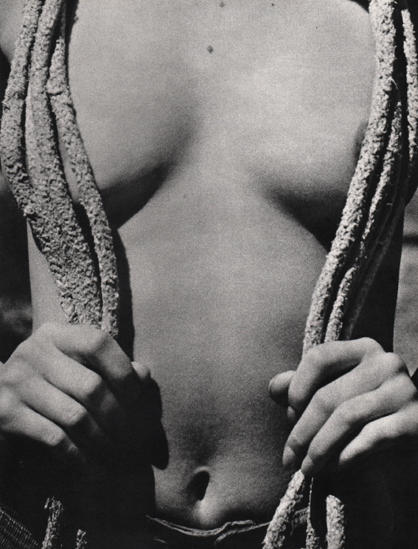 MARCEL VERONESE - Zoe: Artist: MARCEL VERONESE Print Title: Zoe Medium: Sheet-fed Gravure Printing Date: 1968 Printed in France Image Size: 10 X 13 inches Please note that this lot has a confidential reserve. When you leave