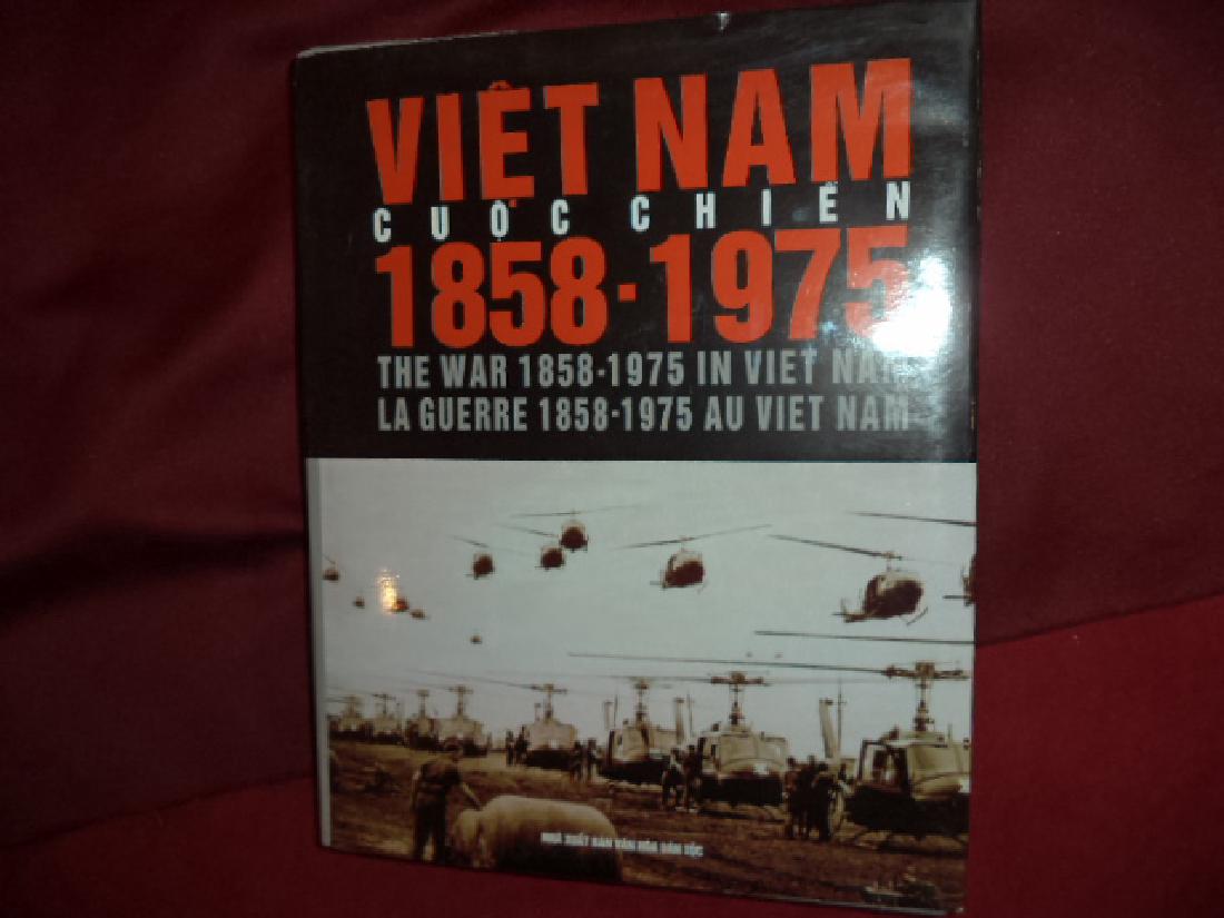 Viet Nam. 1858-1975. Cuoc Chien. La Guerre 1858-1975 (1 of 1)
