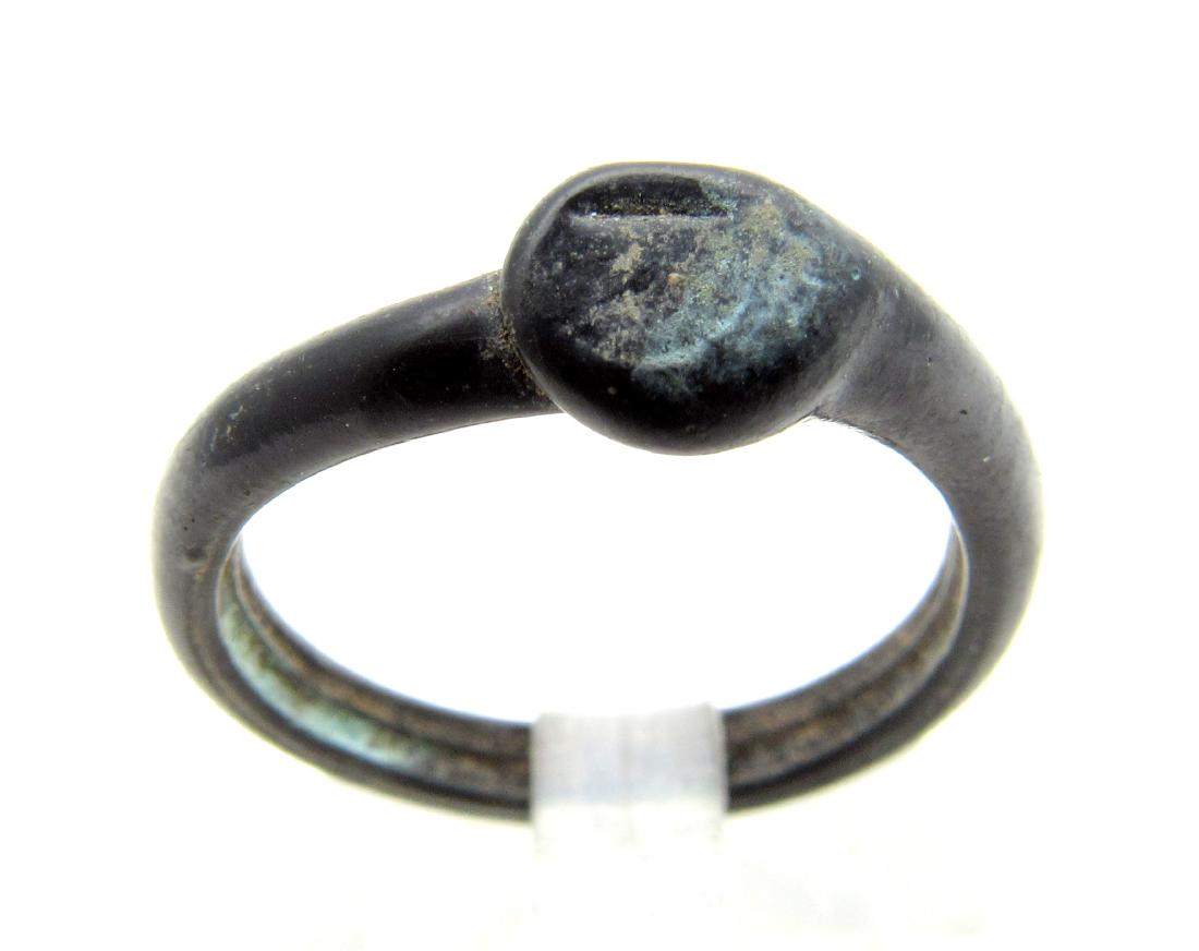Ancient Roman Glass Ring (1 of 3)