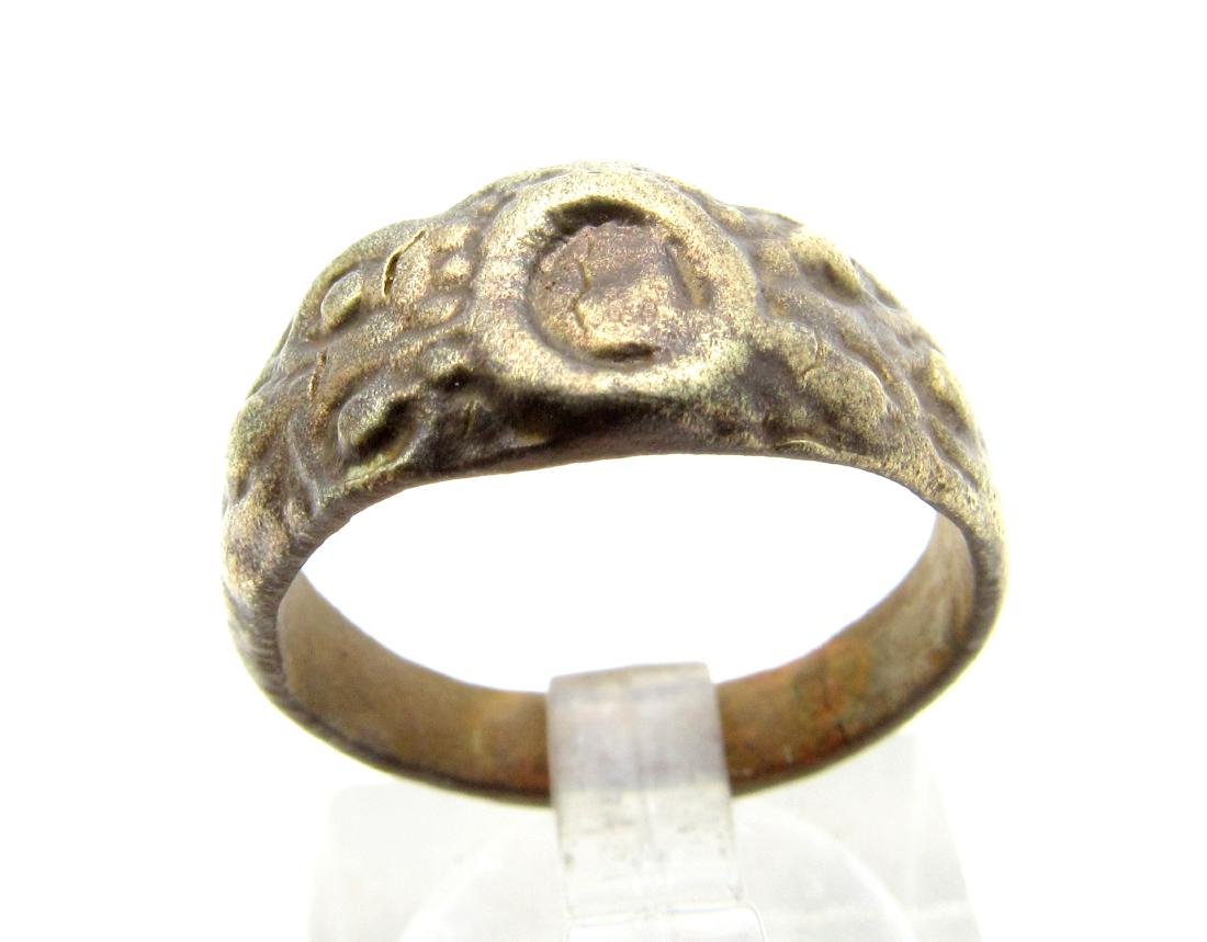 Late Medieval Tudor Bronze Floral Ring (1 of 3)