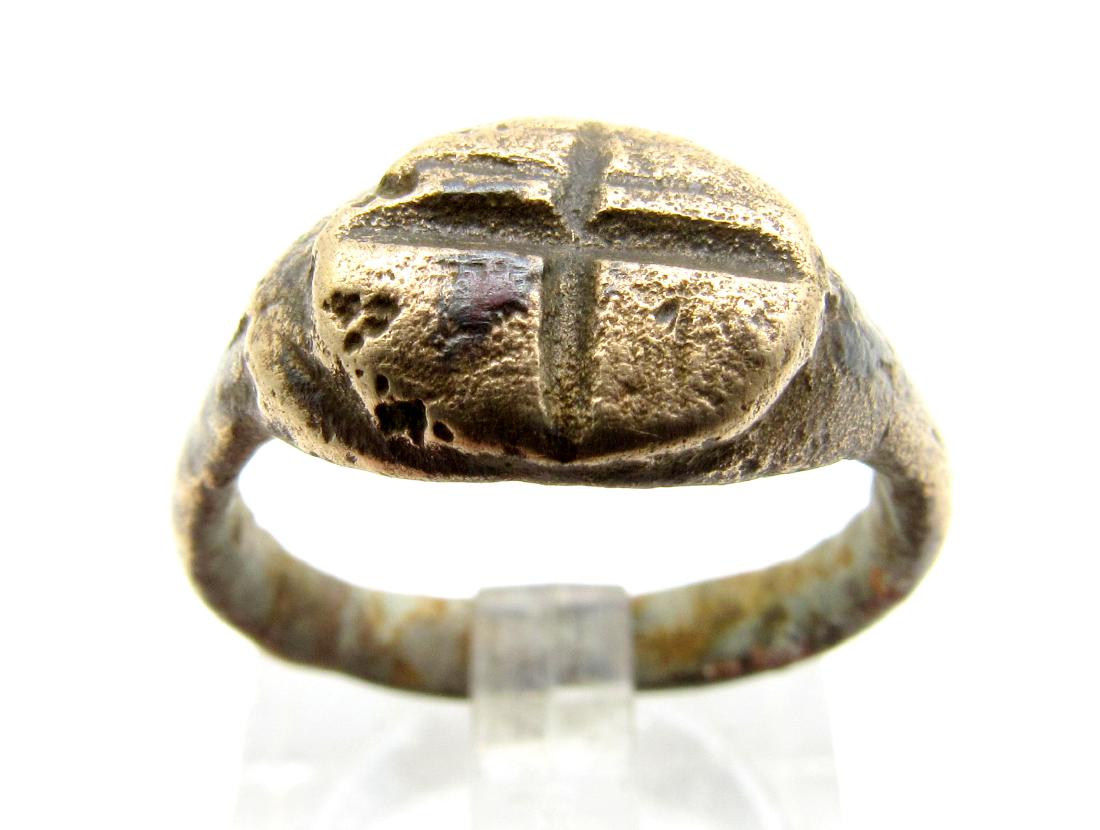 Medieval Crusaders Bronze Ring with Cross (1 of 3)