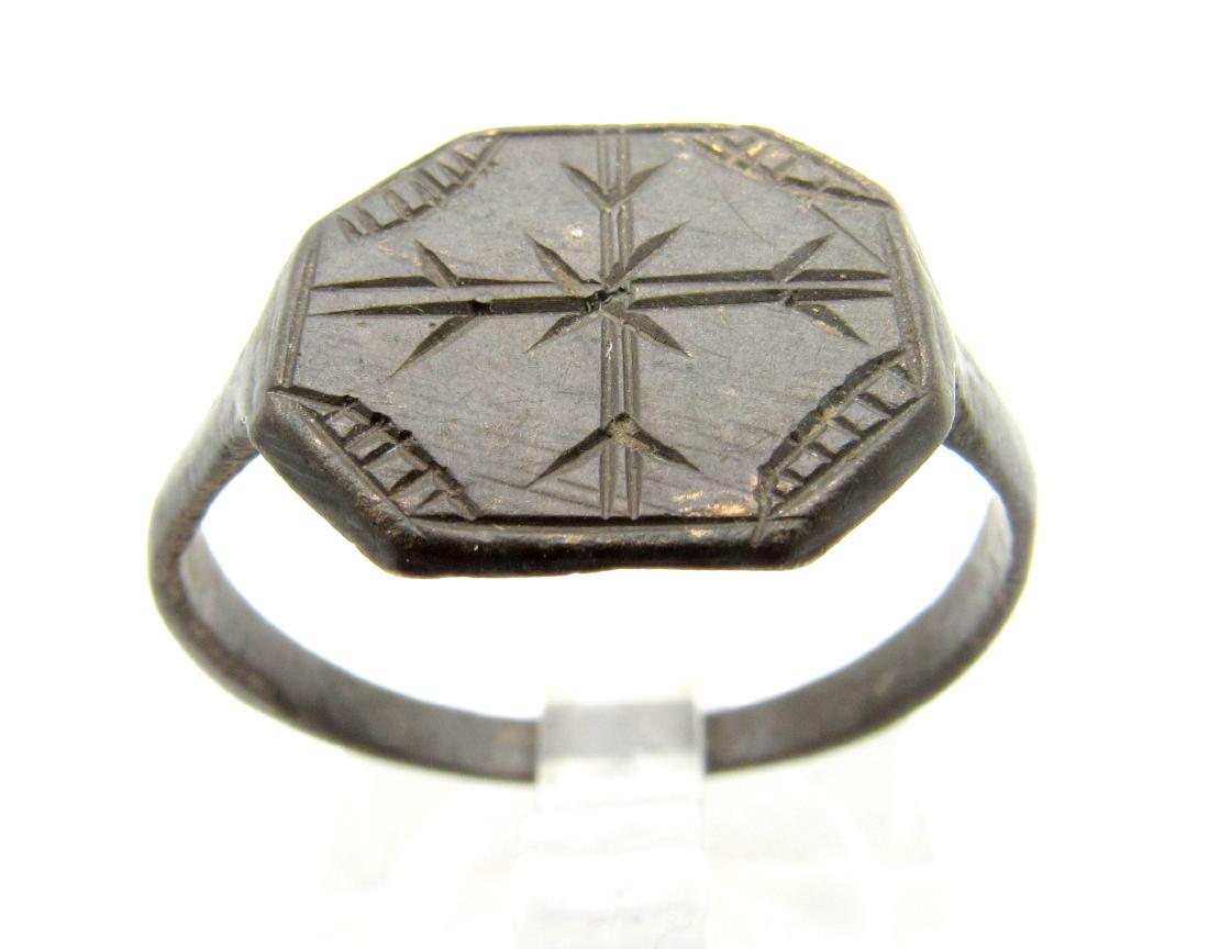 Medieval Crusaders Bronze Ring with Cross (1 of 3)