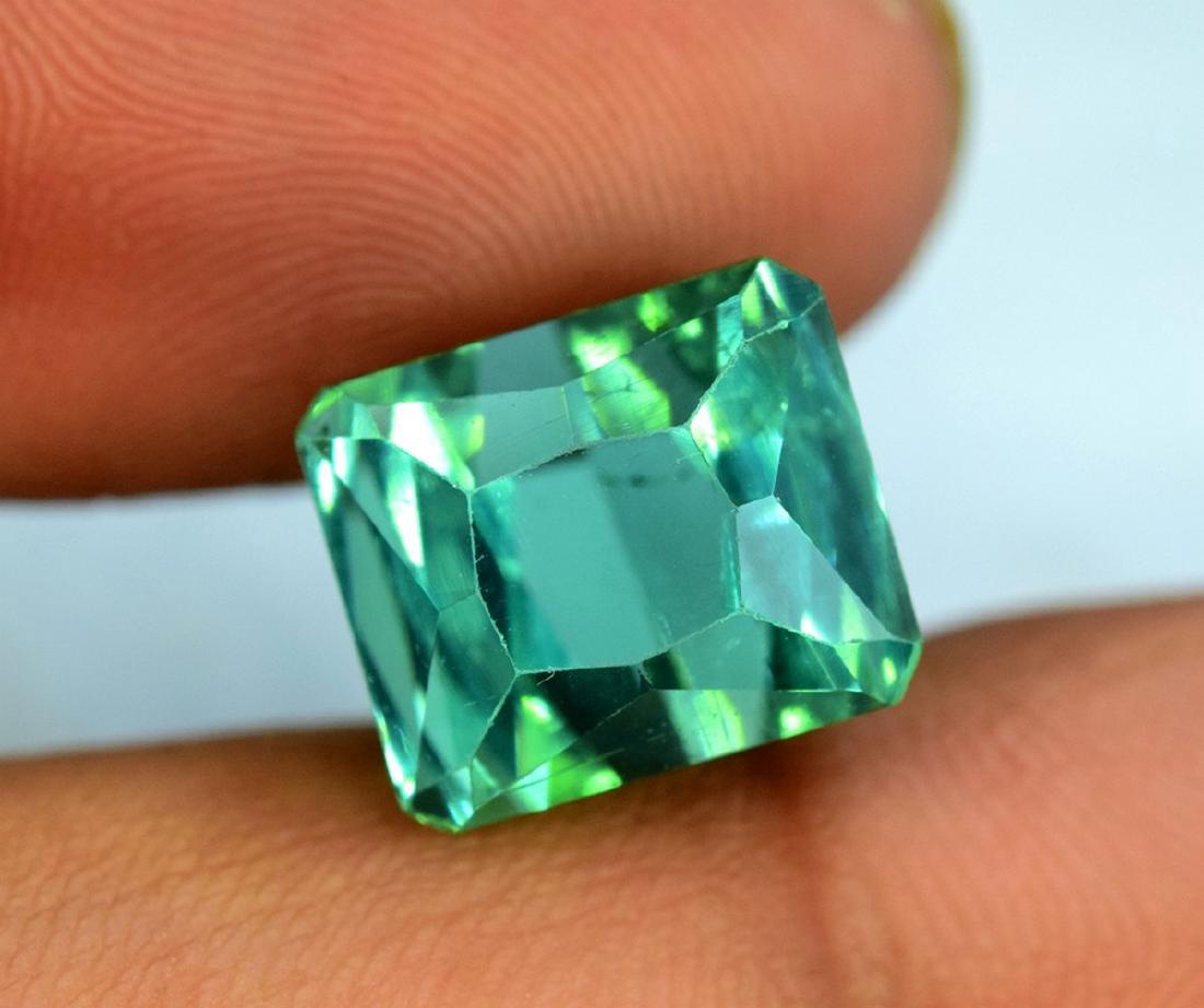 10.95 Carat Flawless Green Kunzite Loose Gemstone (1 of 10)