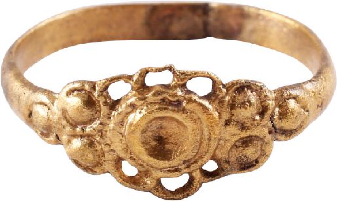 FINE EARLY CHRISTIAN RING, EASTERN ROMAN C.7th-10th (1 of 3)