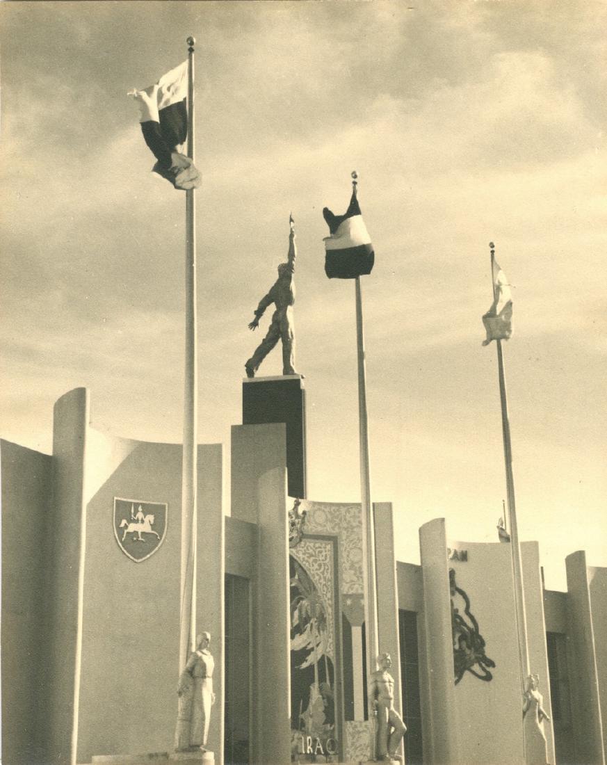 Soviet Pavillion 1939 Photograph (1 of 1)