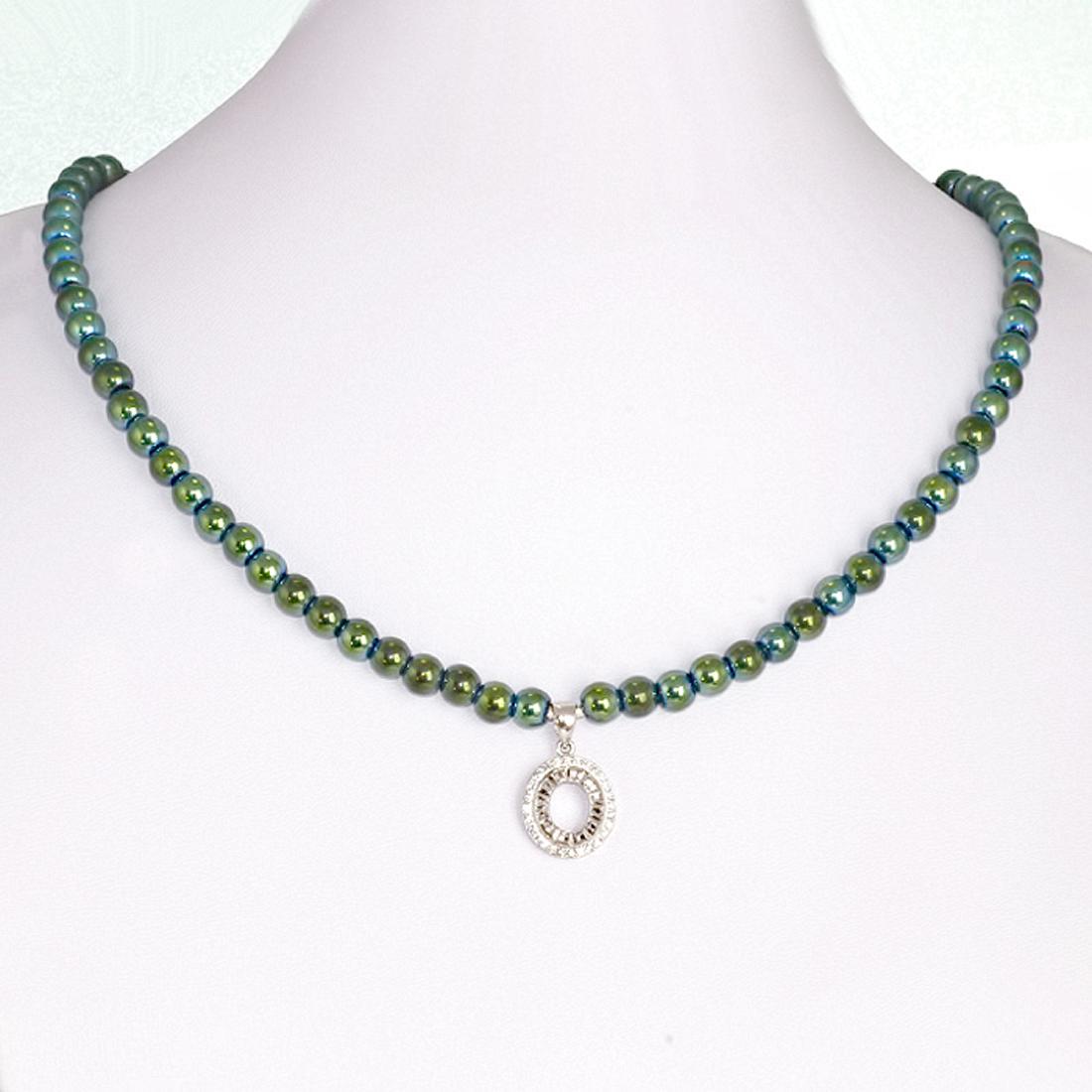 Sterling Silver Green Mirror Hematite Zirconia Necklace: Item: Green Mirror Hematite Necklace with Zirconia Pendant in 925 Silver Brand: Regenz Metal Purity: .925 sterling silver Gemstones: Hematite, Zirconia Size: External length (incl.chain and clasp) ~18