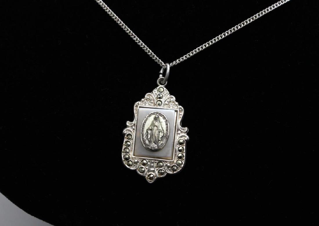 Vintage Sterling Miraculous Mother of Pearl Necklace (1 of 3)