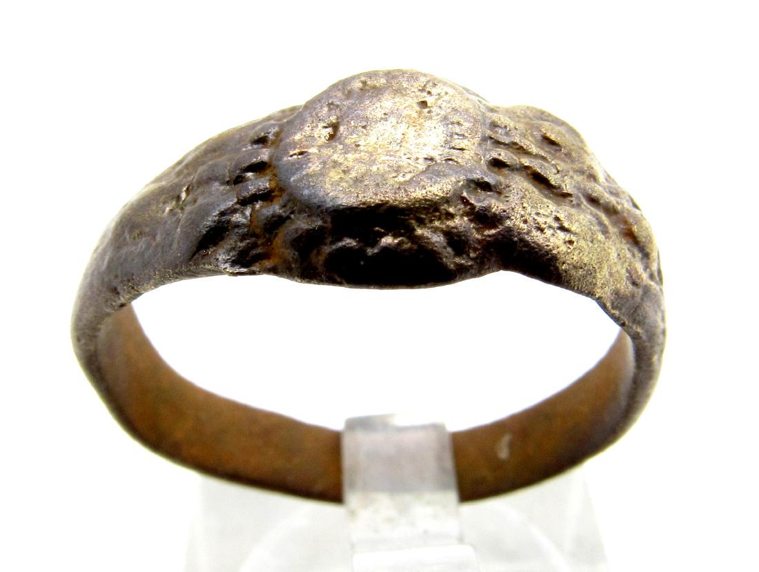 Tudor period weeding ring with Floral decoration (1 of 3)