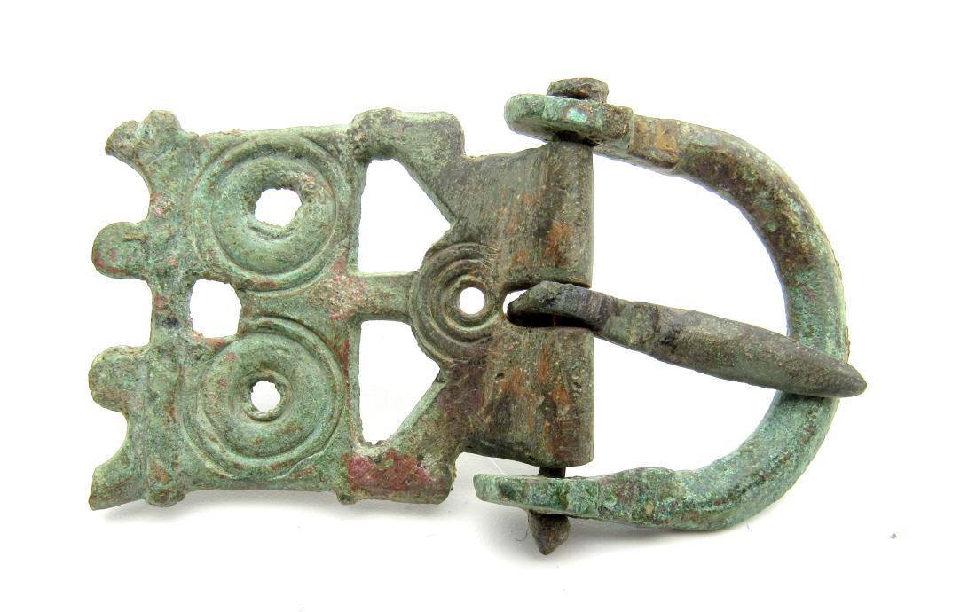 Roman Legioanry Belt Buckle with Hinged Plate (1 of 2)