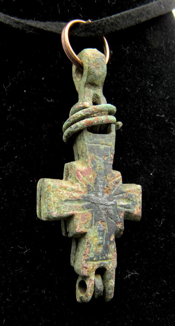 Medieval Crusaders Reliquary Pendant with Silver Niello (1 of 2)