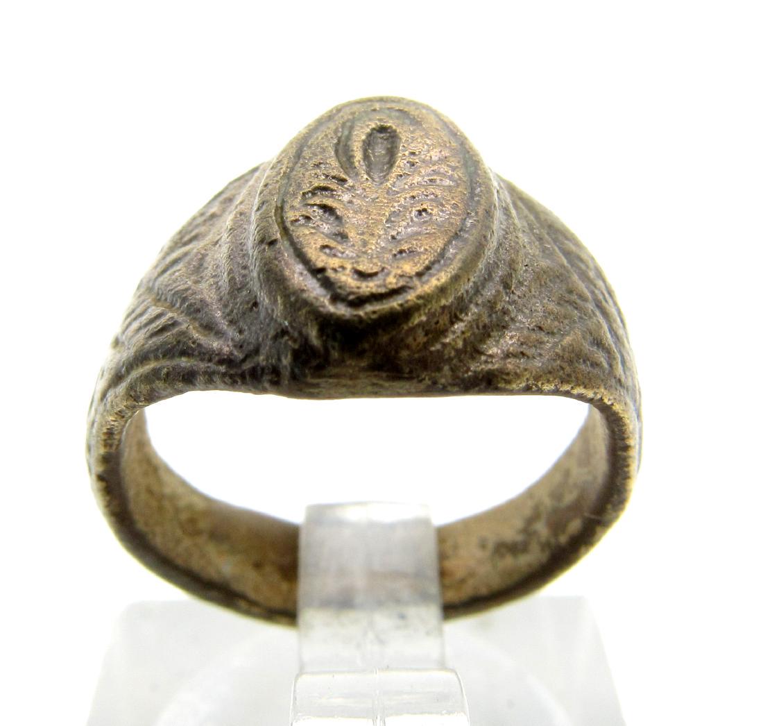 Late Medieval Tudor Ring with Floral Decoration (1 of 3)