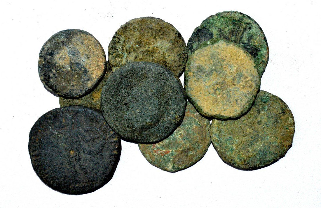 Lot of 10 Large Ancient Roman Coins for Cleaning (1 of 2)