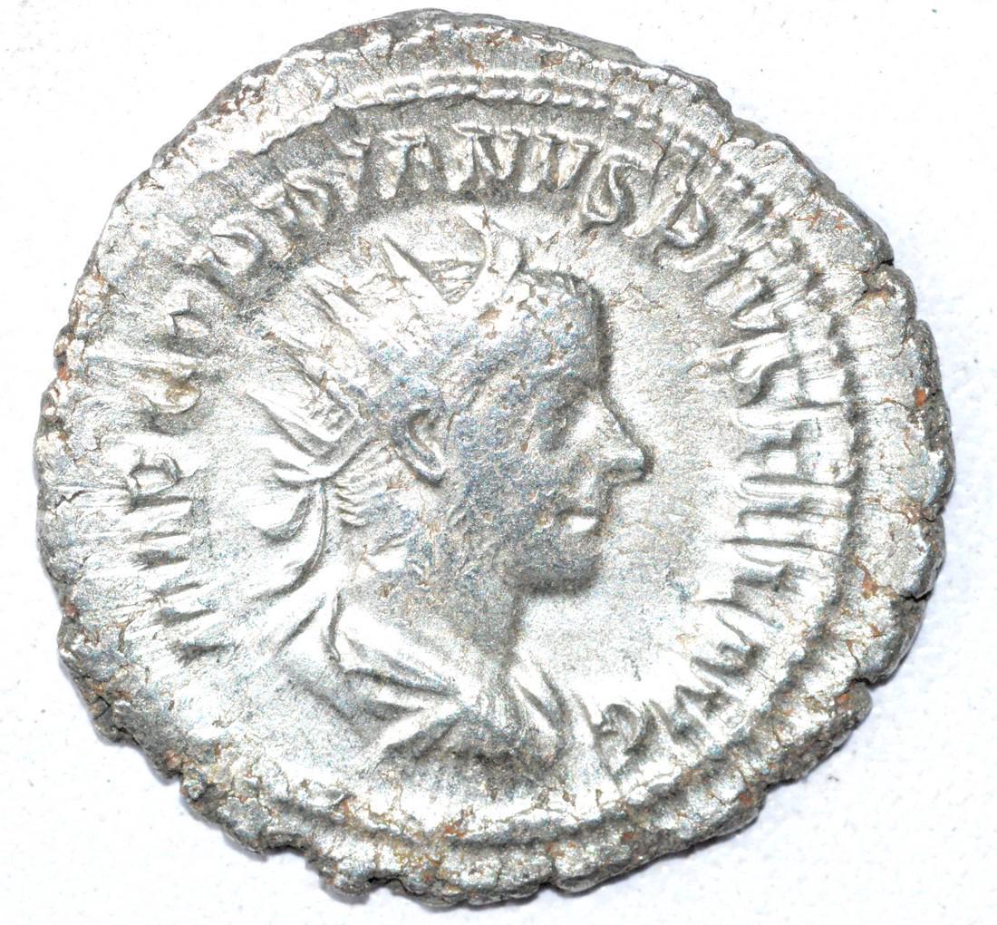 Ancient Roman Antoninianus Coin - Gordian III (1 of 2)