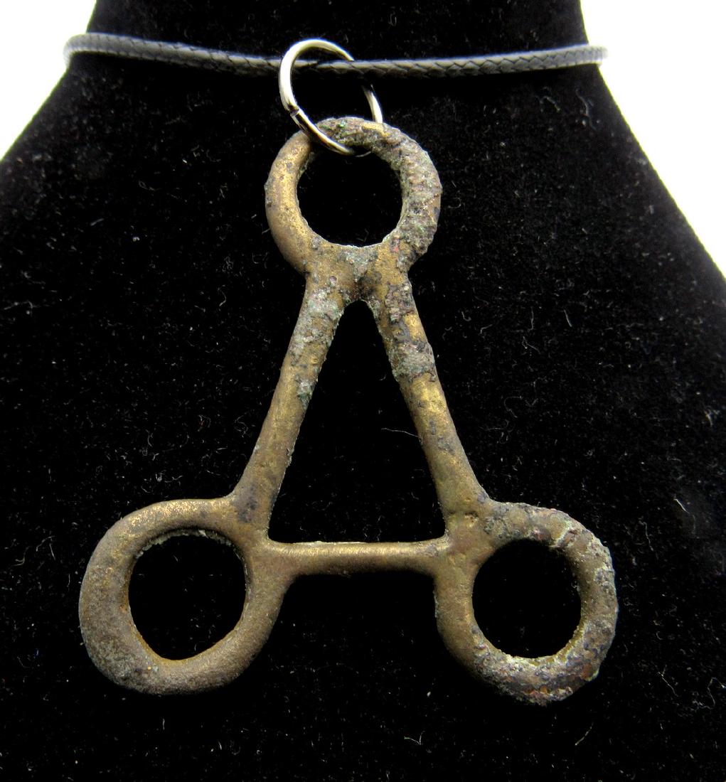Medieval Viking Era Bronze Open-Work Pendant (1 of 2)