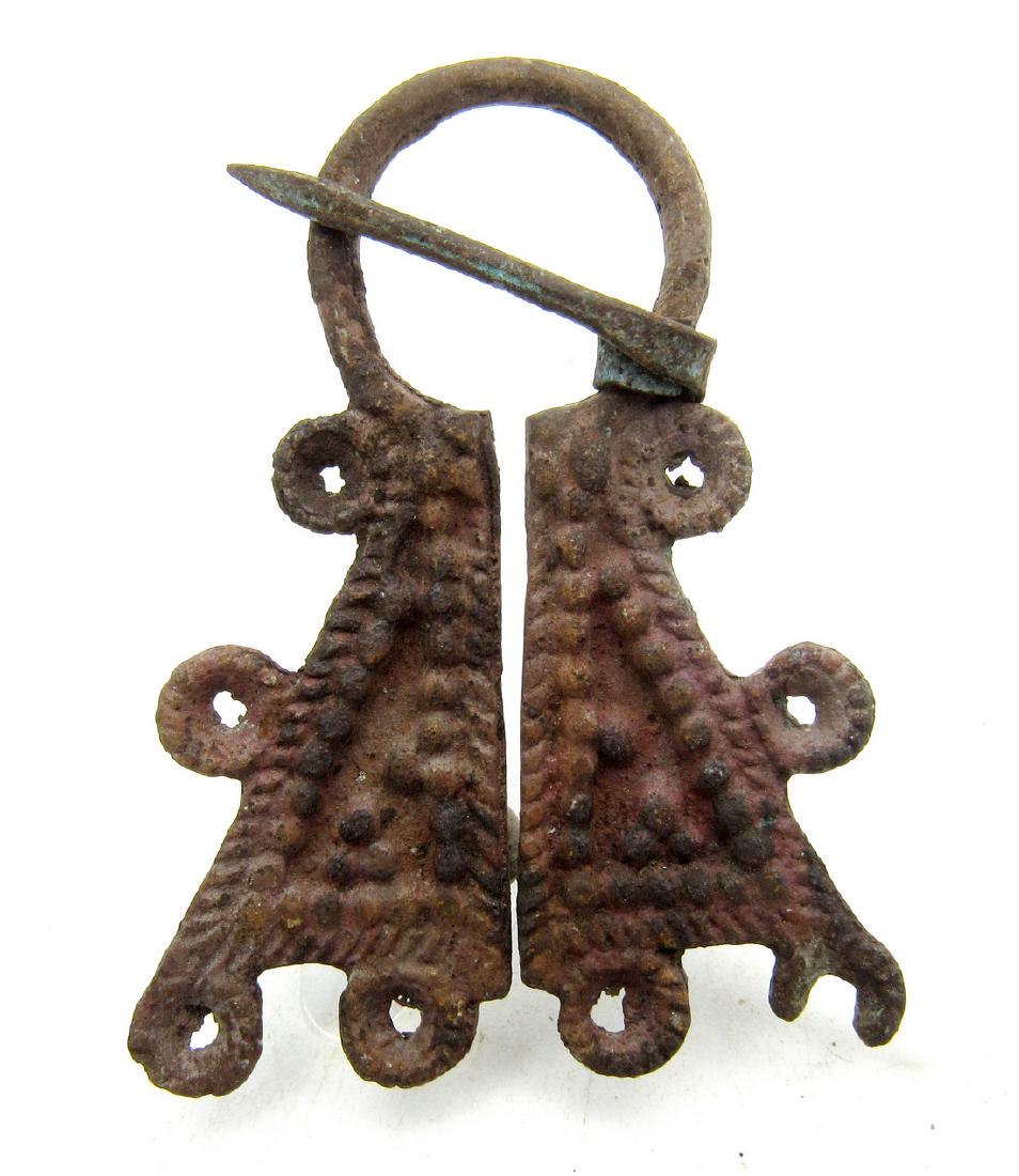 Medieval Viking Era Bronze Penannular Omega Brooch (1 of 2)