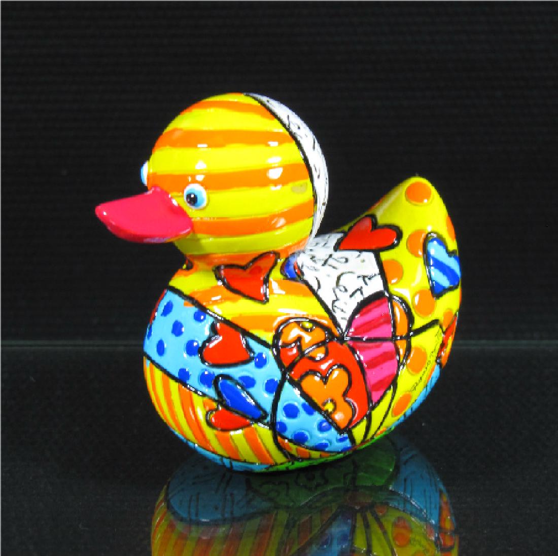 Romero Britto: Little Duck Yellow Heart statue (1 of 4)