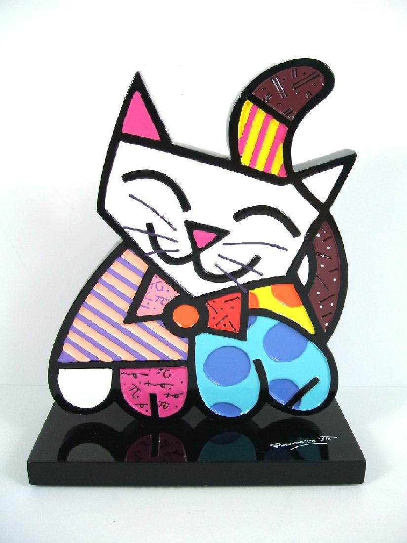 Romero Britto: 2D Cat Pop Art statue (1 of 5)