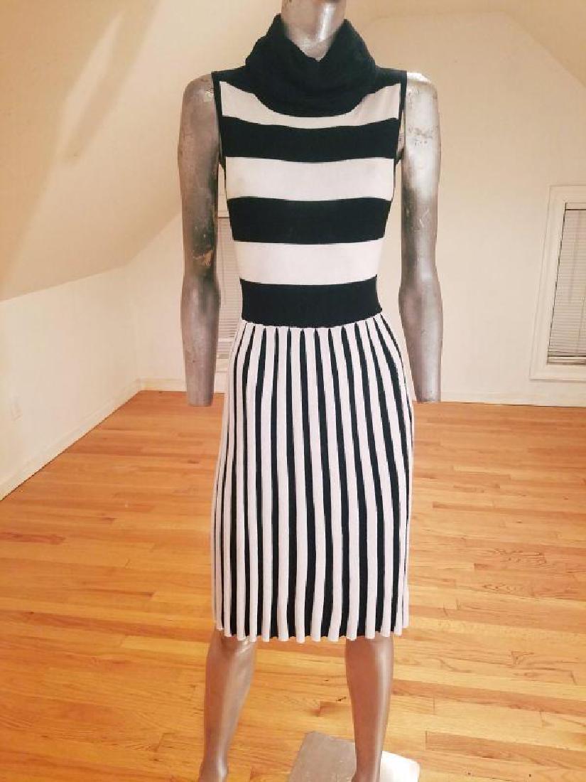 Alice+Olivia striped black/white turtle neck body con (1 of 6)
