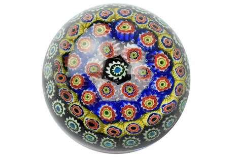 Paperweight from the 50s-Murano: Item: Fermacarte anni '50 Maker: Vetreria A.VE.M. ( Arte Vetraria Muranese )Origin: Murano Date/Period: anni 50 Materials: Glass Size: H. 5,5 cm, L. 6,5 cm, P. 315 grams Paperweight series "Murrine gi