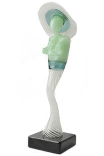 Lady with hat sculpture-Murano: Item: Scultura " Dama con cappello " Maker: De Mio GiulianoOrigin: MuranoDate/Period: 2018Materials: GlassSize: H. 20 cm, L. 6 cm, P. 170 grams Sculpture "Lady with hat" in opal and filigree made