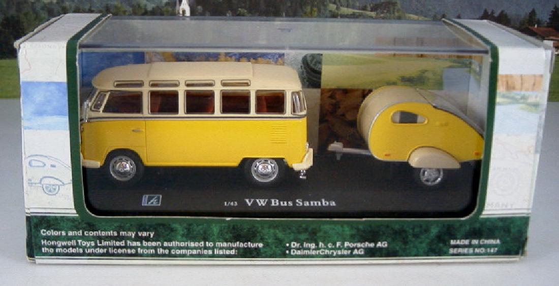 Cararama 1/43 Volkswagen Samba Bus with Teardrop Camper (1 of 7)