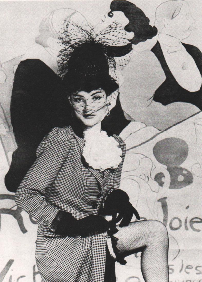 MAN RAY - Juliet: Artist: MAN RAY Print Title: Juliet Medium: Sheet-fed Gravure Printing Date: 1985 Printed: France Image size: 6.25 x 8.5 inches Man Ray, original name Emmanuel Radnitzky, was born on August 27, 1890 i