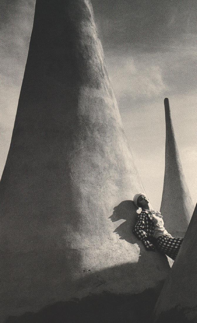 JEANLOUP SIEFF - Fashion Cone: Artist: JEANLOUP SIEFF Print Title: Fashion Cone Medium: Offset Lithograph Printing Date: 1993 Printed in the USA Image Size: 7 x 11.5 inches Jeanloup Sieff (1933-2000) was a French photographer born 