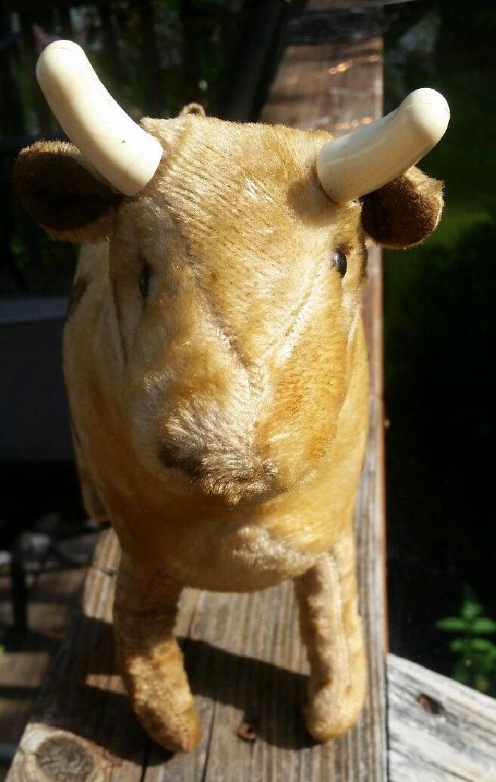 Steiff Cow Bull Mooing Moos Straw Mohair Moo (1 of 5)