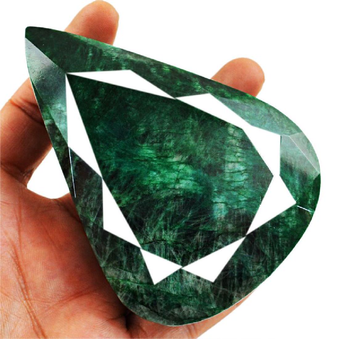 Huge Faceted Green Emerald Pear Shape 1400.00 cts (1 of 4)
