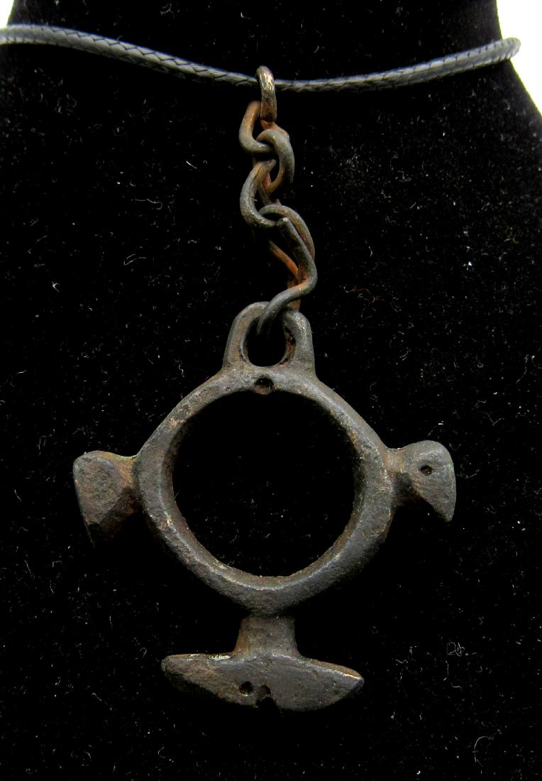 Medeival Viking Era Bronze Pendant, Eagle Heads, Chain (1 of 2)