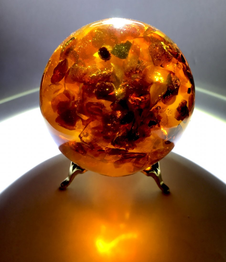 Fine sphere ø74mm with Baltic amber 252 gr (1 of 9)