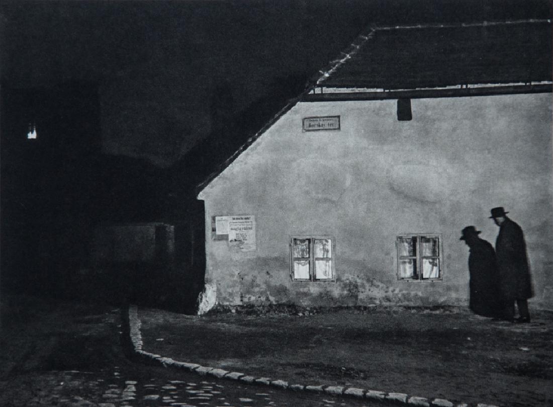 ANDRE KERTESZ - Bocskai Ter, Budapest, 1914: Artist: Andre Kertesz Title: Bocskai Ter, Budapest, 19141972 Sheet Fed Gravure, France Dimensions: 8x5.85" Heat Mounted on 11x14" archival conservation board Andre Kertesz, born Kertesz Andor, was a H