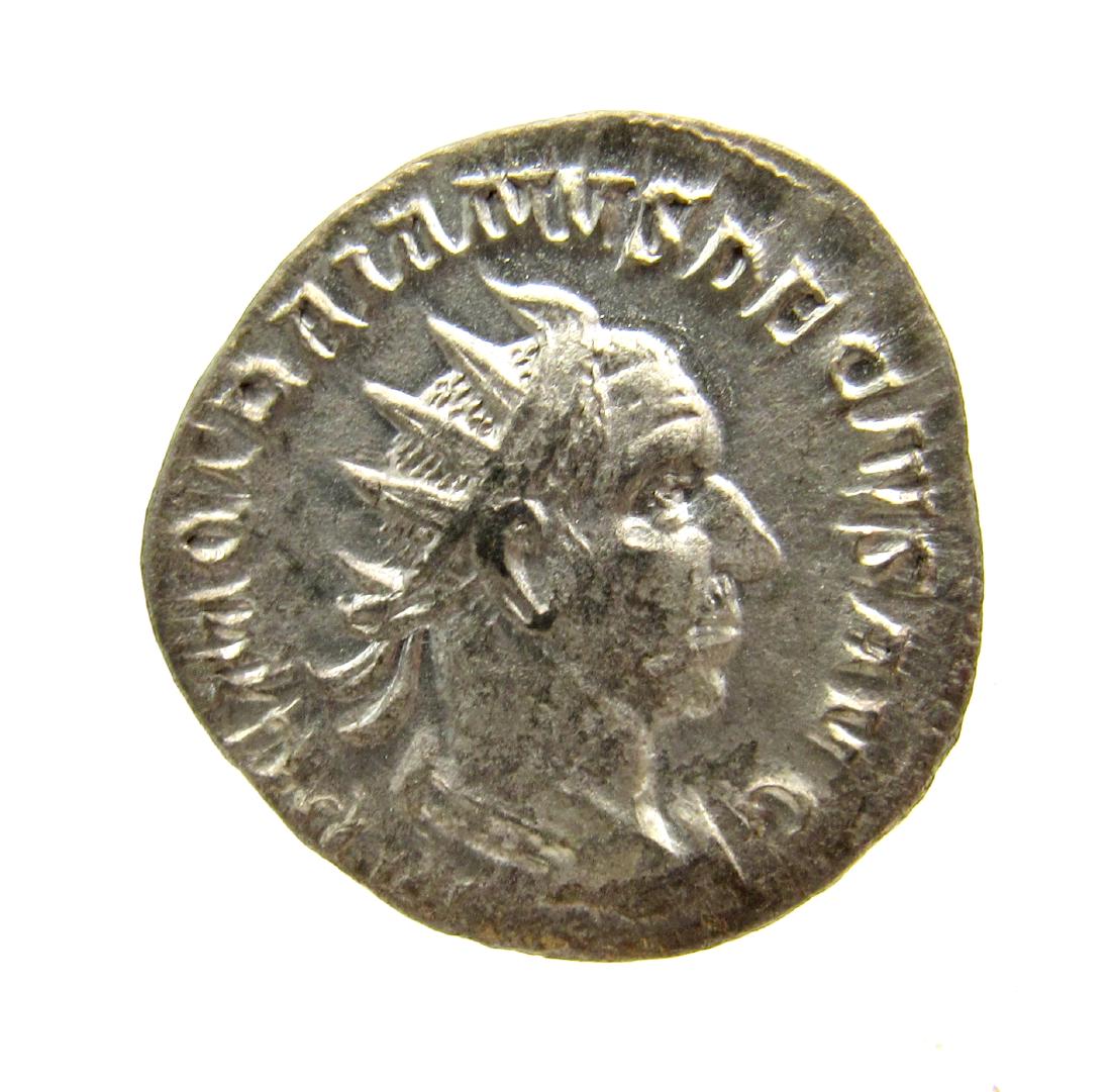Superb Roman AR Antoninianus of Trajan Decius (1 of 2)