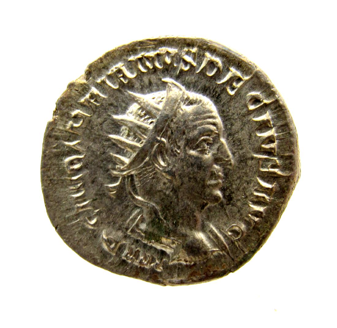 Superb Roman AR Antoninianus of Trajan Decius (1 of 2)