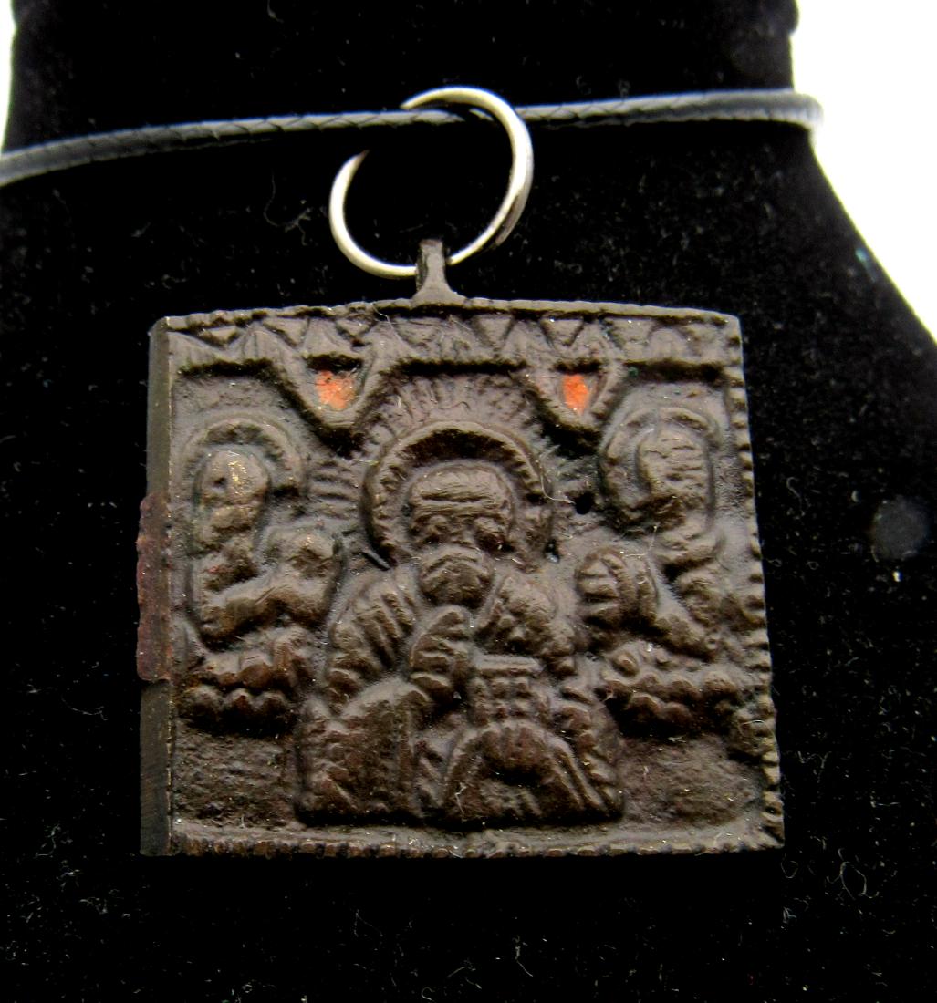 Post Medieval Bronze Icon Pendant Mother Mary Jesus (1 of 2)