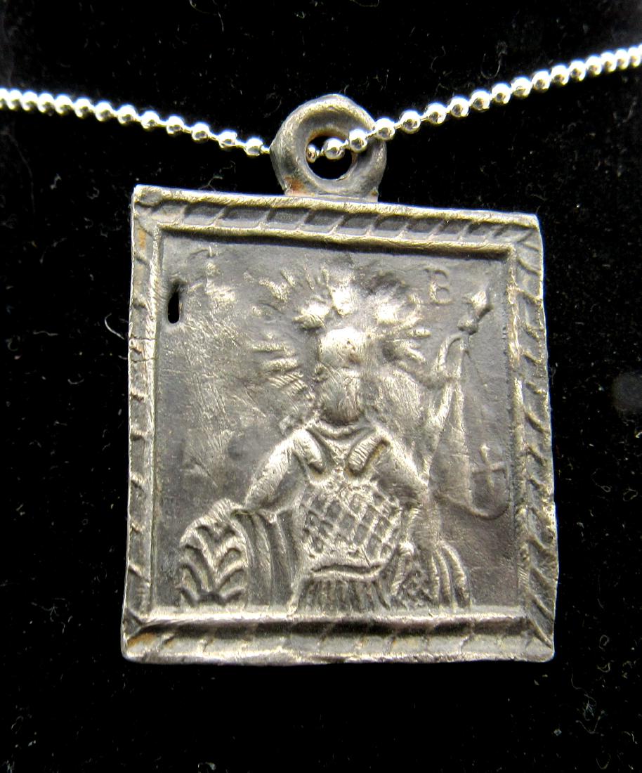 Medieval Crusaders Silver Pendant Knight Mary Jesus (1 of 2)