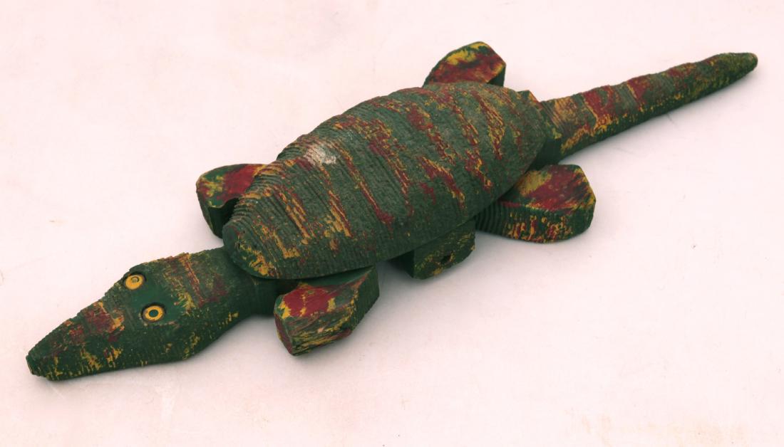 Folk Art Alligator (1 of 6)