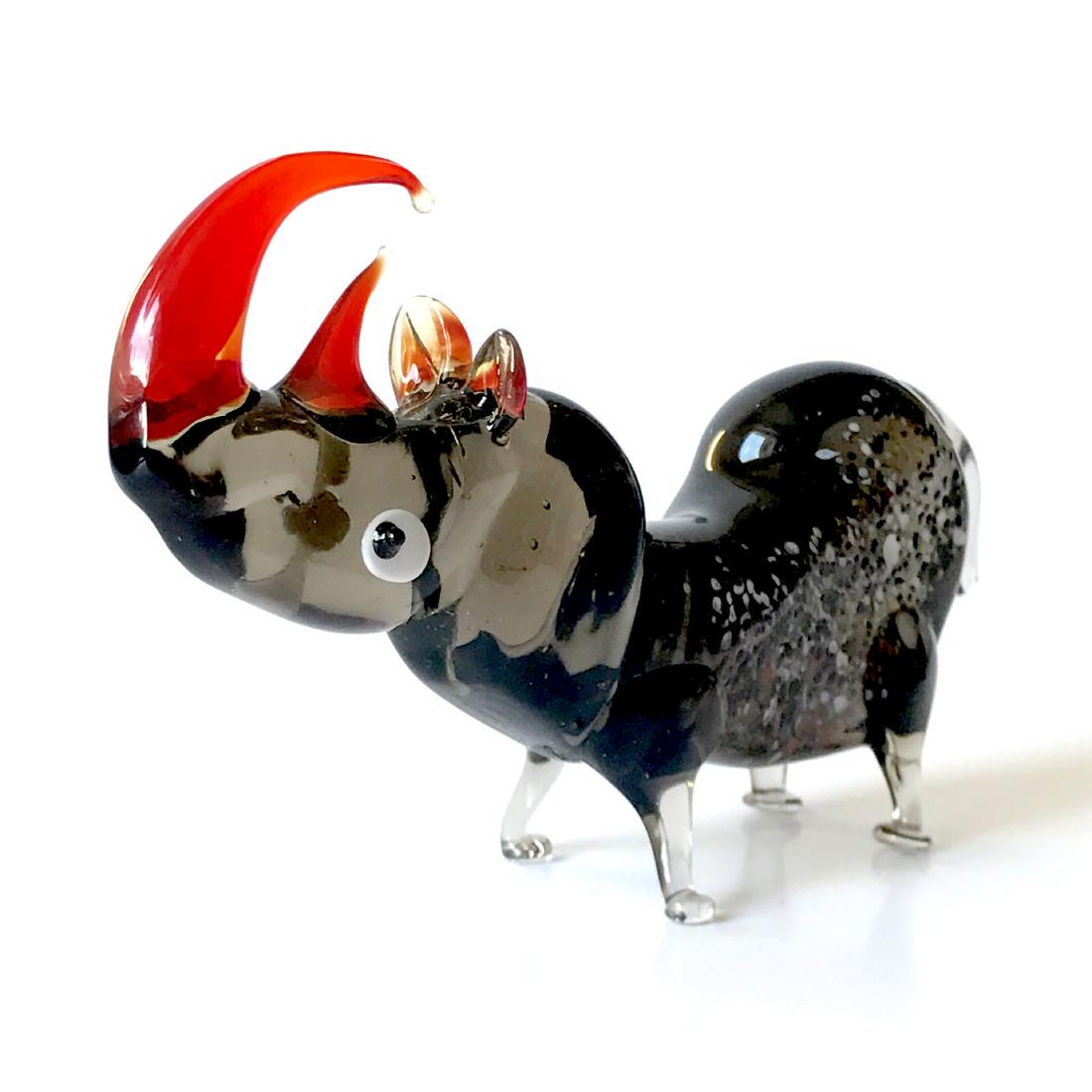 Figurine of a rhino 10x7 cm, handcrafted blown glass (1 of 6)