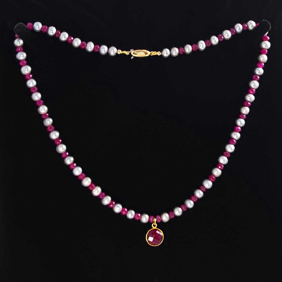 Ruby with pearl necklace Clearance