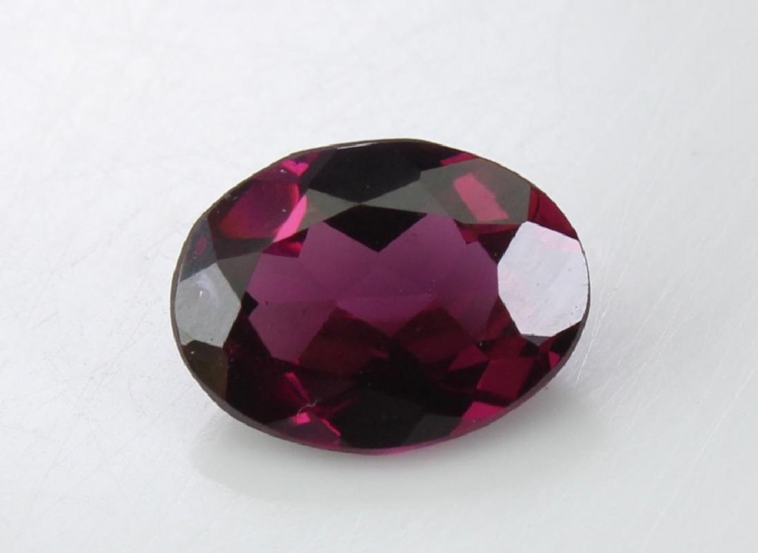 NR, 1.92 Ct Pyrope-Almandite Garnet Loose Gemstone (1 of 3)