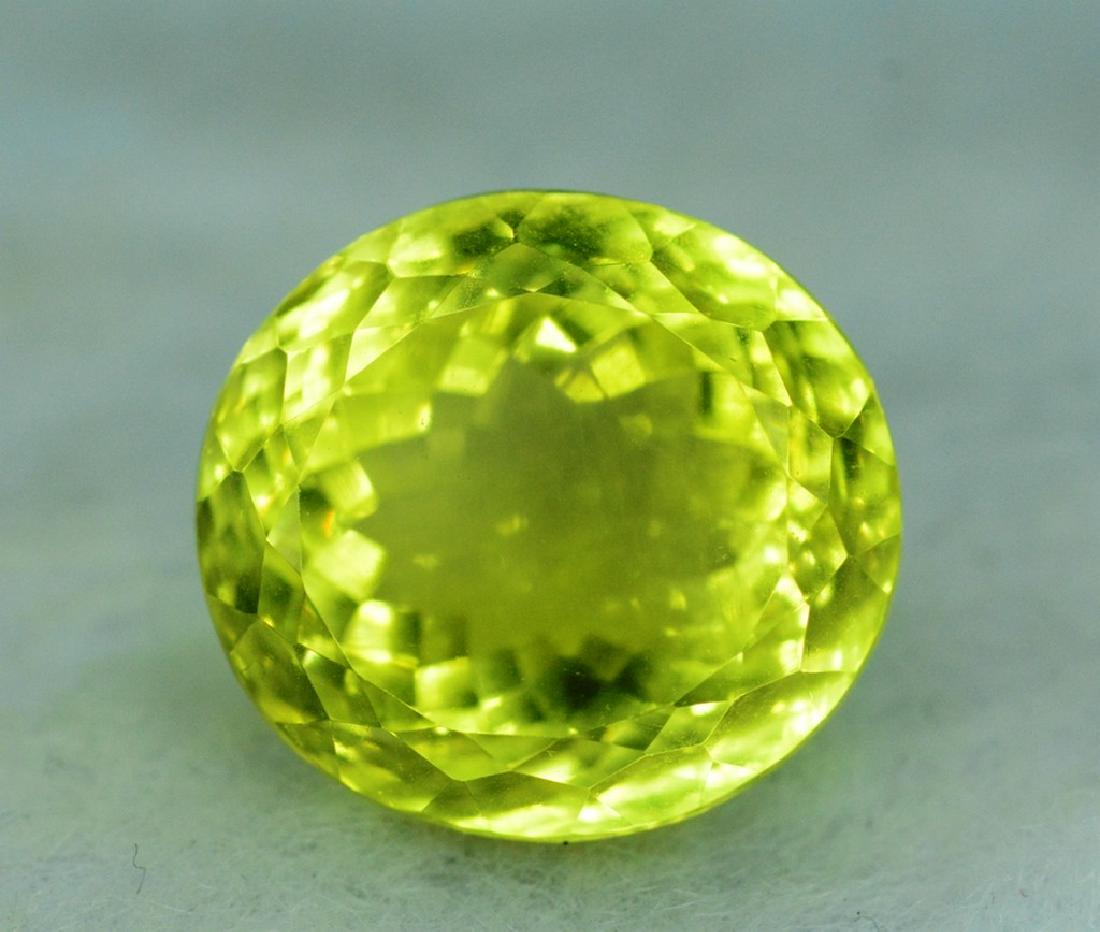 Lemon Quartz Loose Gemstone: Lemon Quartz Loose Gemstone Dimensions : 13*12*10 mm Weight (carats) : 17.70 carats Locality : Africa Color : Yellow Please note that this lot has a confidential reserve. When you leave a bid in advan