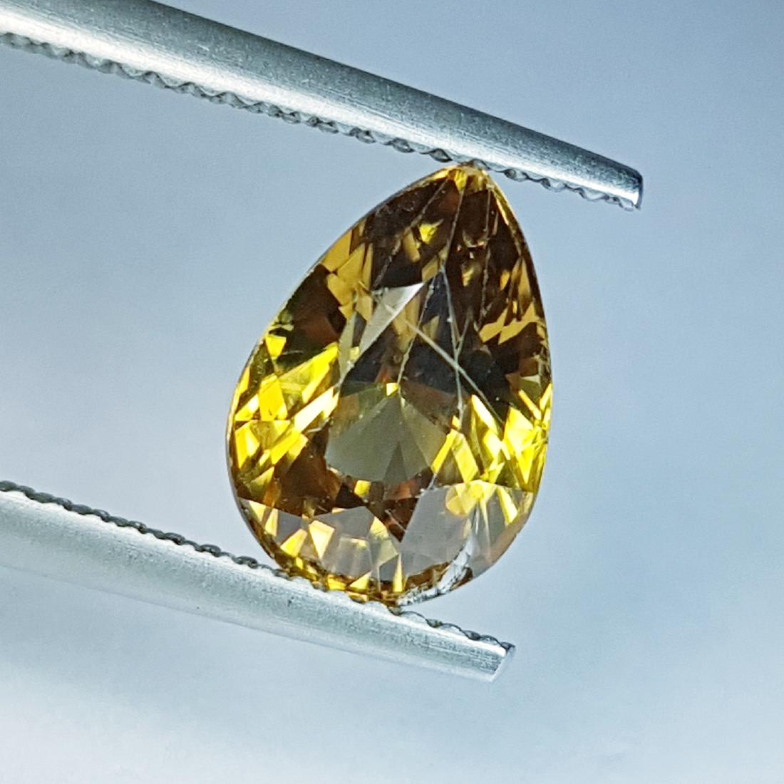 Zircon - 3.39 Carat Loose: Item: Zircon - 3.39 ct Loose gemstone Color/Clarity: VVS Carat Weight: 3.39 Size (mm): 9.80 x 7.00 x 5.45 Pear - Cambodia No Reserve: This lot starts at $1 and has no reserve as a courtesy so that col