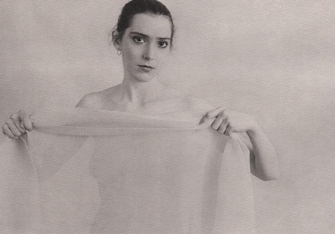 JOYCE TENNESON - Untitled: Artist: JOYCE TENNESON Print Title: Untitled Medium: Sheet-fed Gravure Printing Date: 1985 Printed in France Image size approx. 7.5 x 5 inches Joyce Tenneson is an American fine art photographer known