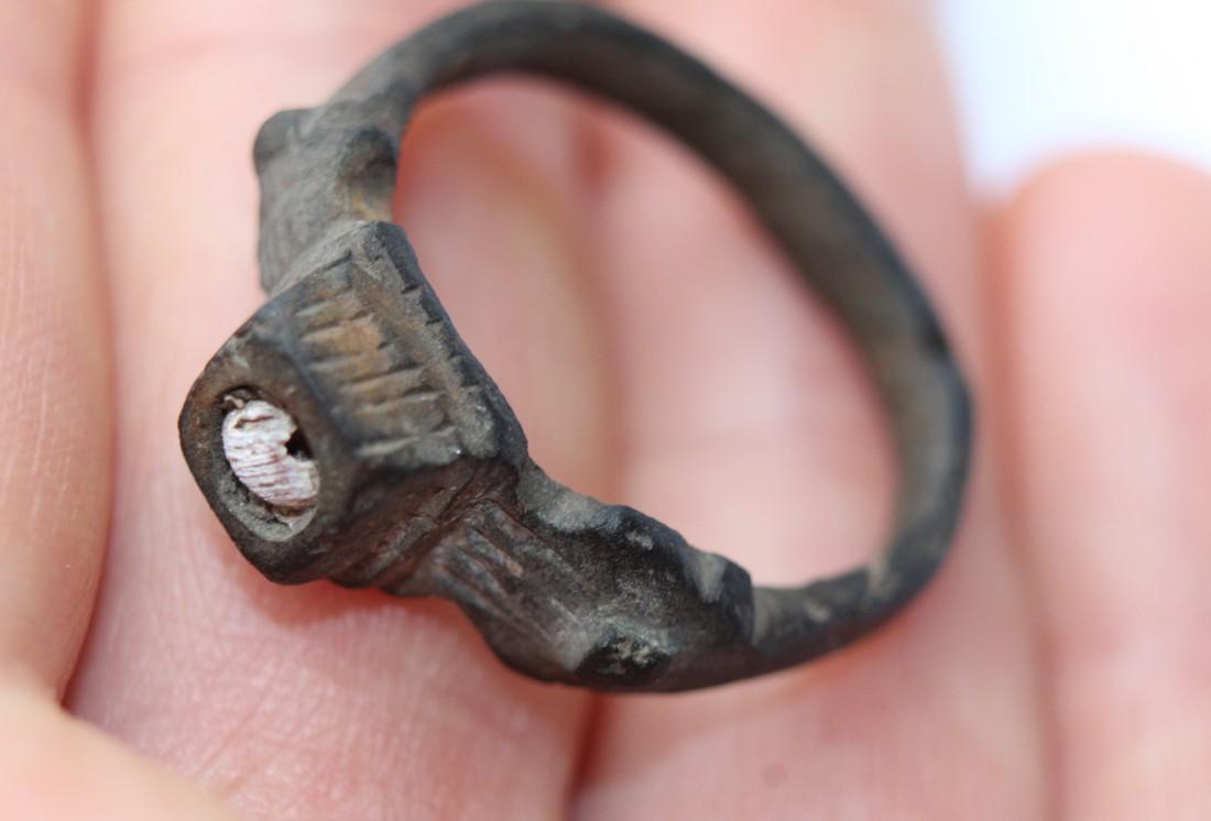Medieval Bronze Ring With Pearl: Medieval bronze ring with pearl- D19mm Origin: European Period: 13rd - 16 th century, AD Materials: bronze Size: D19mm place of discovery - Ukraine, Ukrainian private collection Please note that this 