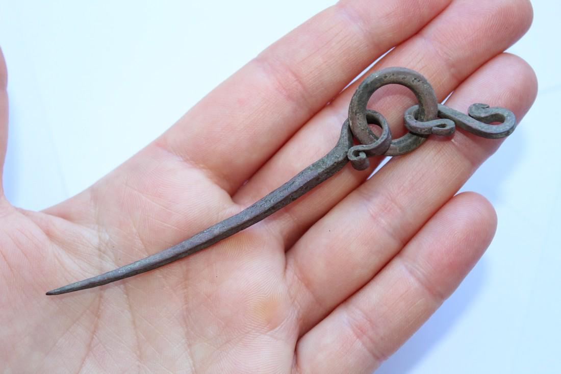 Post-Medieval Bronze Cossak Fork Pin (1 of 4)