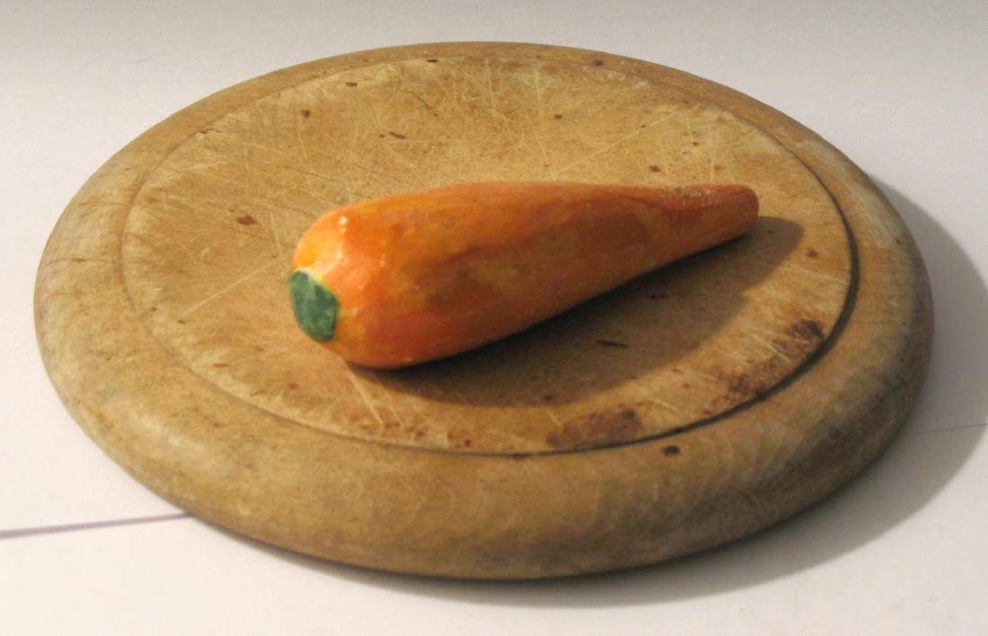 Vintage Stone Carrot (1 of 2)
